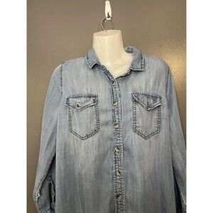 BDG Shirt Womens Small Blue Lyocell Chambray Button Front Tunic Top Embroidered